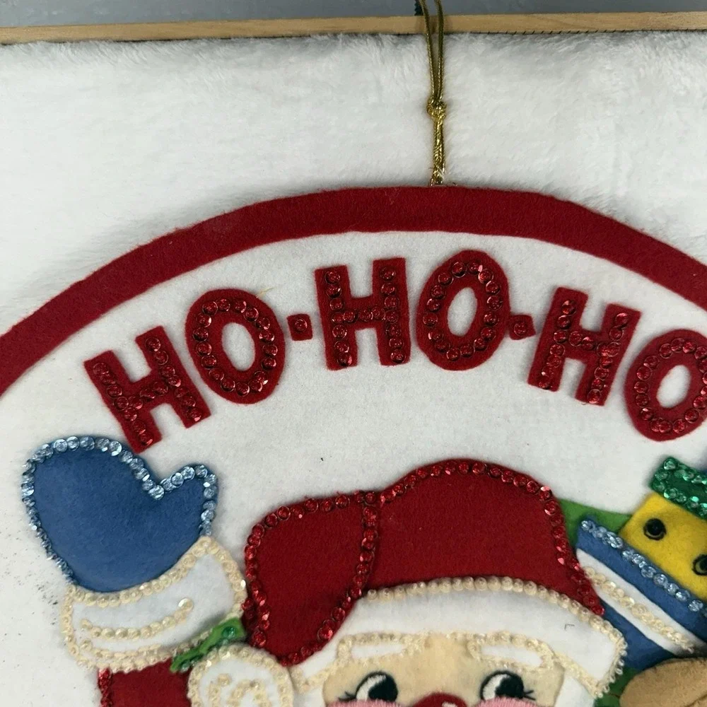 Bucilla Lovely Wall‎ Door Hanging Waving Santa Delivering Christmas Day Gifts